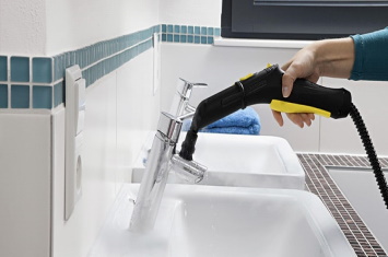 BATHROOM STEAM CLEANING SERVICE